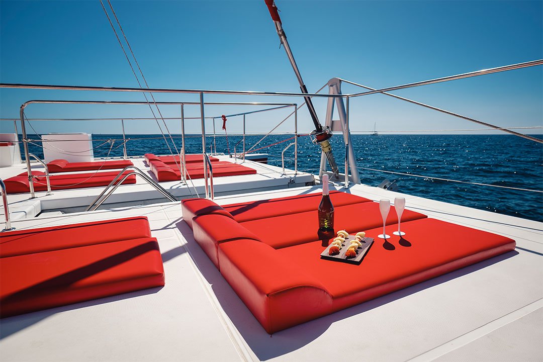 Large catamaran deck